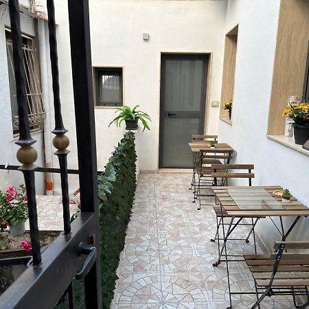 Del Carmine 23 Hotel Bari Ngoại thất bức ảnh