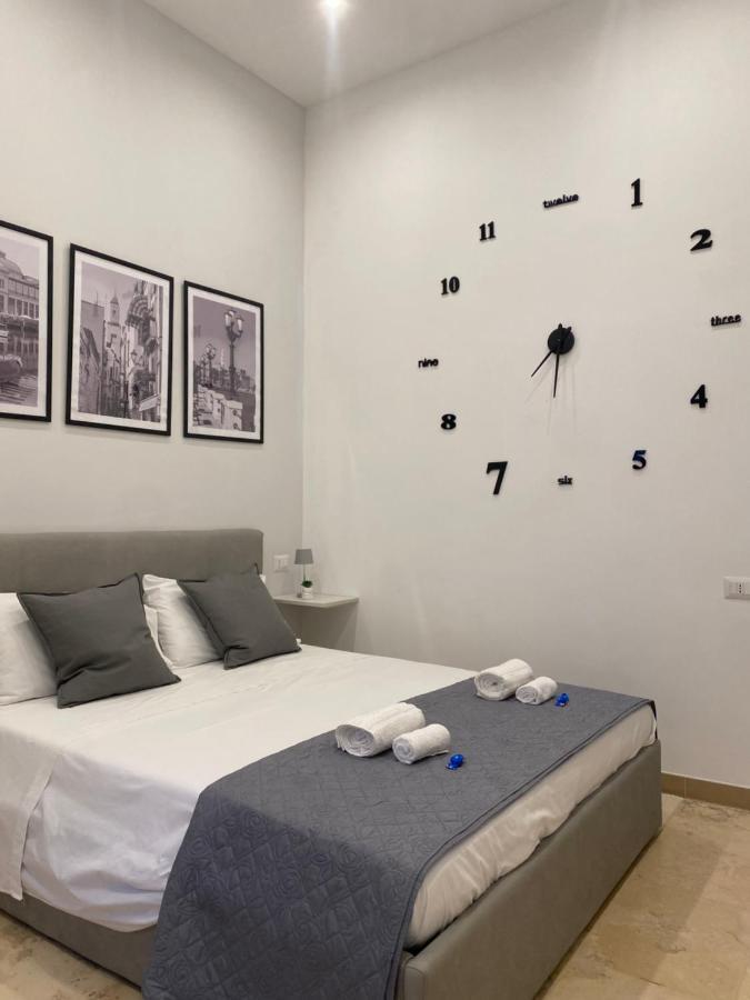 Del Carmine 23 Hotel Bari Ngoại thất bức ảnh