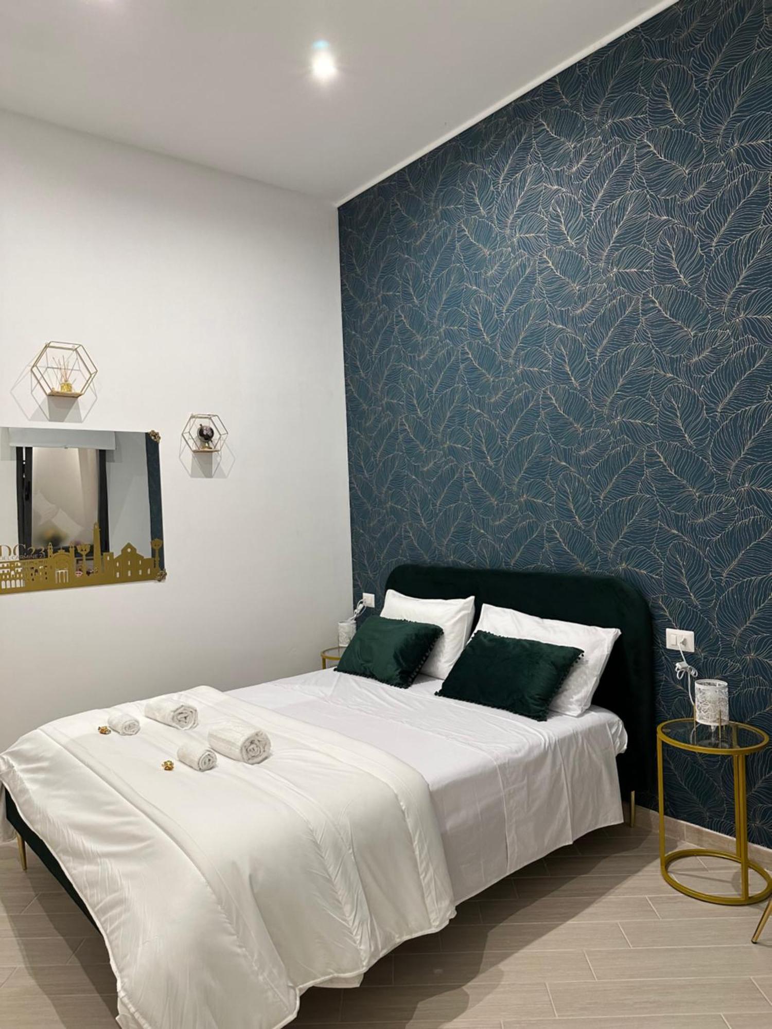 Del Carmine 23 Hotel Bari Ngoại thất bức ảnh